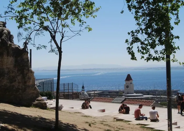 Calçada do Combro